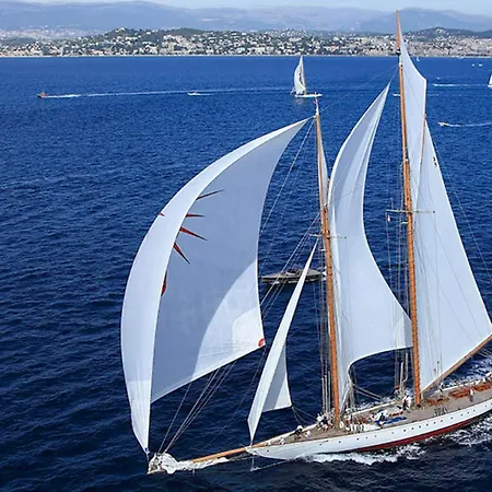 8 Pers A 30m De La سانت ماكسيم